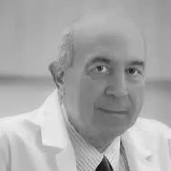 Muere el doctor Eduardo Yermenos, presidente de la directiva del Complejo Vacacional Ercilia Pepín, neurólogo y deportista