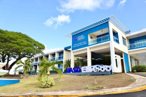 Presidente Abinader inaugura el Hotel Escuela UASD con auditorio y aula inteligente para fortalecer la educación y el desarrollo turístico de El Seibo